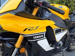 2016 Yamaha YZF-R1 SP 60TH ANNIVERSARY Yellow