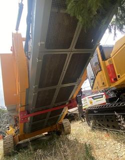 2023 Striker CQ400 Yellow