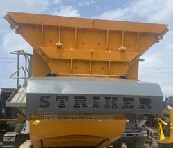 2023 Striker CQ400 Yellow