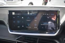 2025 Peugeot 2008 GT Hybrid