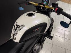 2022 TRIUMPH TRIDENT 660 White