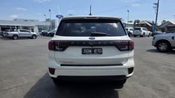 2024 Ford Everest Platinum