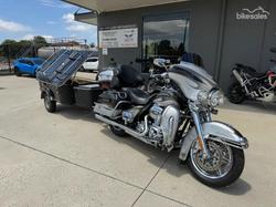 Harley-Davidson CVO Ultra Limited (flhtkse)