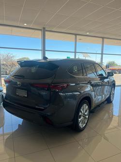 2025 Toyota Kluger Grande