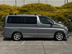 2007 Nissan Elgrand Highway Star E51 Grey