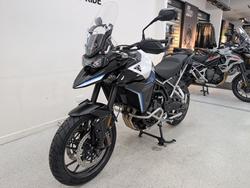 2026 Triumph 2026 Triumph 900CC TIGER 900 GT PRO ALPINE EDITION SNOWDONIA WHITE