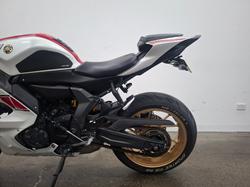 2021 Yamaha YZF-R7LA White