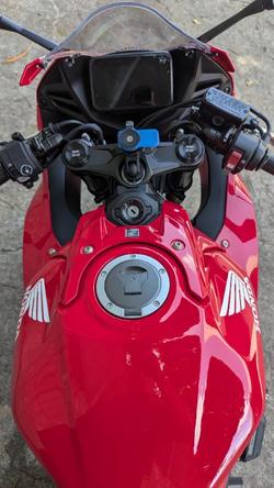 2025 Honda CBR650RAC Red