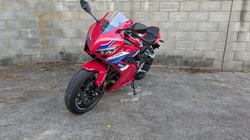 2025 Honda CBR650RAC Red