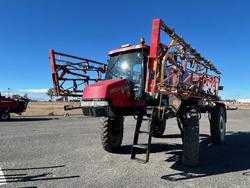 0 CASE IH Patriot 3330