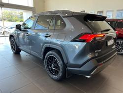 2024 Toyota RAV4 GXL