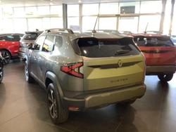 2025 Renault Duster Techno