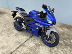2021 Yamaha YZF-R3 Blue