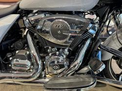 2025 Harley-Davidson Street Glide 117 (FLHX) Touring