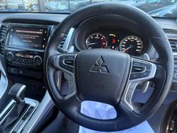 2016 Mitsubishi Pajero Sport Exceed