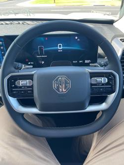 2025 MG MGU9 Explore EKK1C MY25 4X4 Dual Range Alpine White