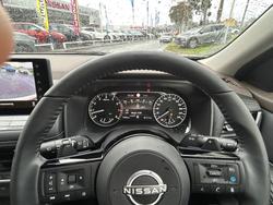 2025 Nissan X-TRAIL ST-L