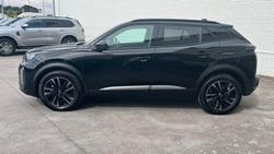 2024 Peugeot 2008 GT Hybrid