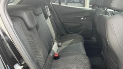 2024 Peugeot 2008 GT Hybrid