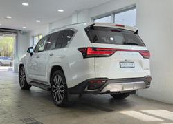 2022 Lexus LX 500d Sports Luxury