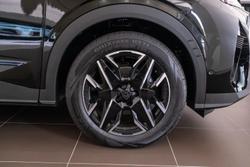 2025 Peugeot 3008 GT Premium Hybrid