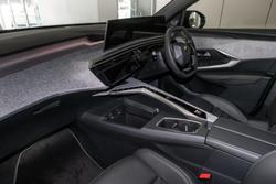 2025 Peugeot 3008 GT Premium Hybrid