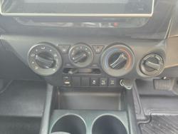 2018 Toyota Hilux SR