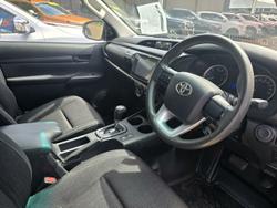 2018 Toyota Hilux SR