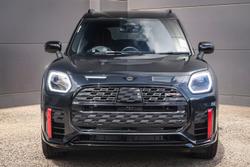 2025 MINI Countryman JCW Favoured