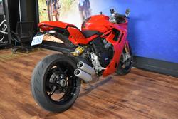 2023 Ducati SUPERSPORT 950 S Red