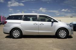 2018 Kia Carnival S