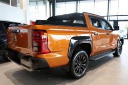 2025 Mitsubishi Triton GSR MV MY25 4X4 Dual Range Yamabuki Orange