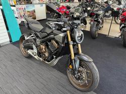 Honda CB650R E-Clutch