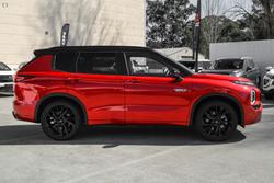 2025 Mitsubishi Outlander PHEV GSR ZM MY24 AWD Red Diamond with Black Mica Roof