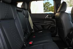 2025 Mitsubishi Outlander PHEV GSR ZM MY24 AWD Red Diamond with Black Mica Roof