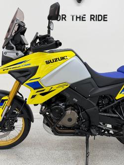 2025 Suzuki V-STROM 1050DE (DL1050RJ) Yellow