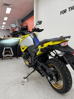 2025 Suzuki V-STROM 1050DE (DL1050RJ) Yellow