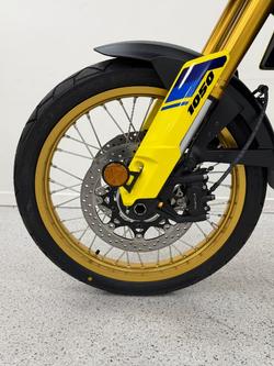 2025 Suzuki V-STROM 1050DE (DL1050RJ) Yellow