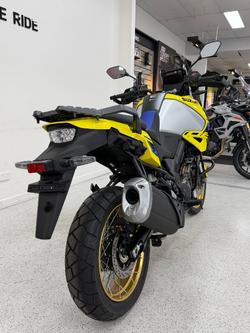 2025 Suzuki V-STROM 1050DE (DL1050RJ) Yellow