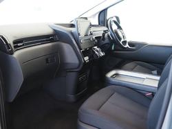 2022 Hyundai STARIA