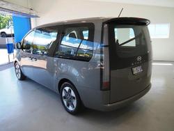 2022 Hyundai STARIA
