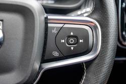 2021 Volvo XC40 T5 R-Design