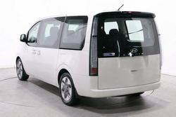 2022 Hyundai STARIA