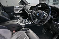 2022 BMW X7 M50i