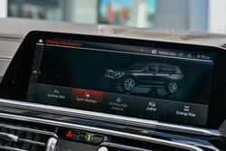 2022 BMW X7 M50i