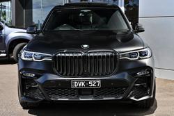 2022 BMW X7 M50i