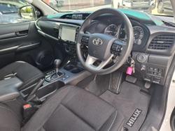 2021 Toyota Hilux SR
