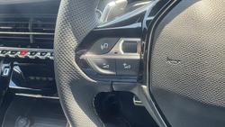 2025 Peugeot 2008 GT Hybrid