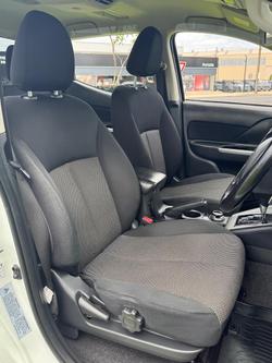 2021 Mitsubishi Triton GLS MR MY22 4X4 Dual Range White