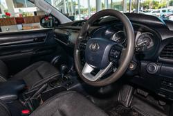 2021 Toyota Hilux SR